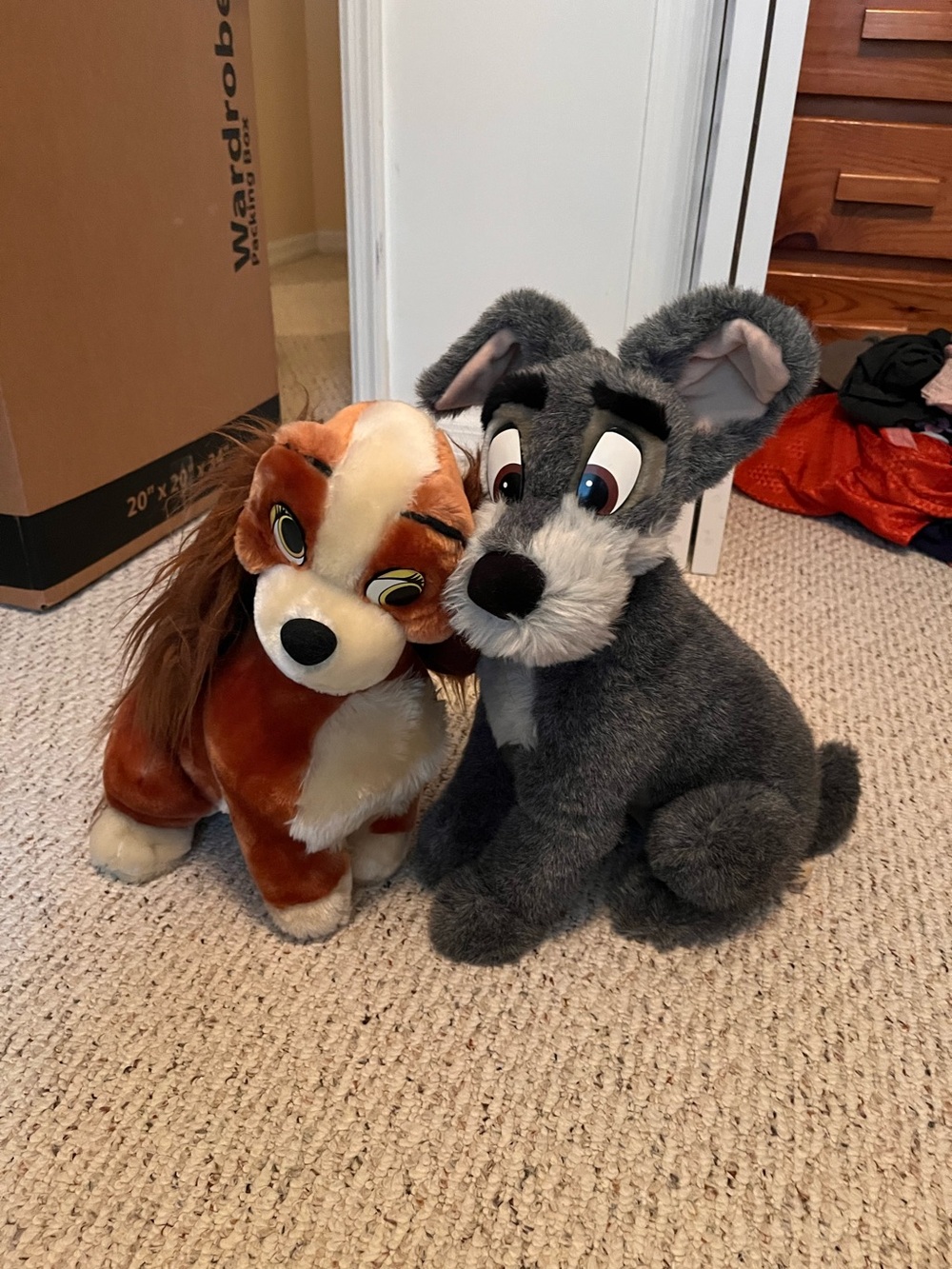 Set Lot 2 Large Disney Lady Tramp Puppy Dog Plush  Disneyland World